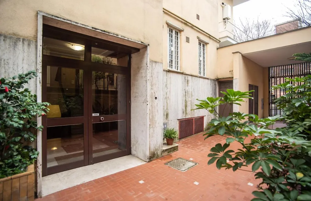 Gianicolo Miracle Suite-1